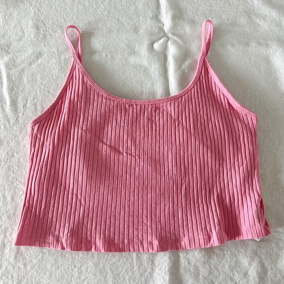 Old Navy Pink Cropped Ribbed Tank - Picture 1 of 7